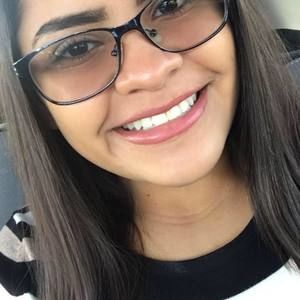 Meet your Posher, Camyla